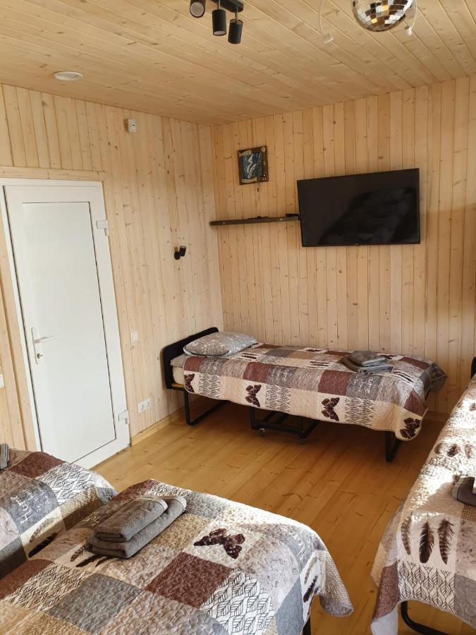 Karpu Dikis-Kempings Viesites Jaunmārupe Extérieur photo